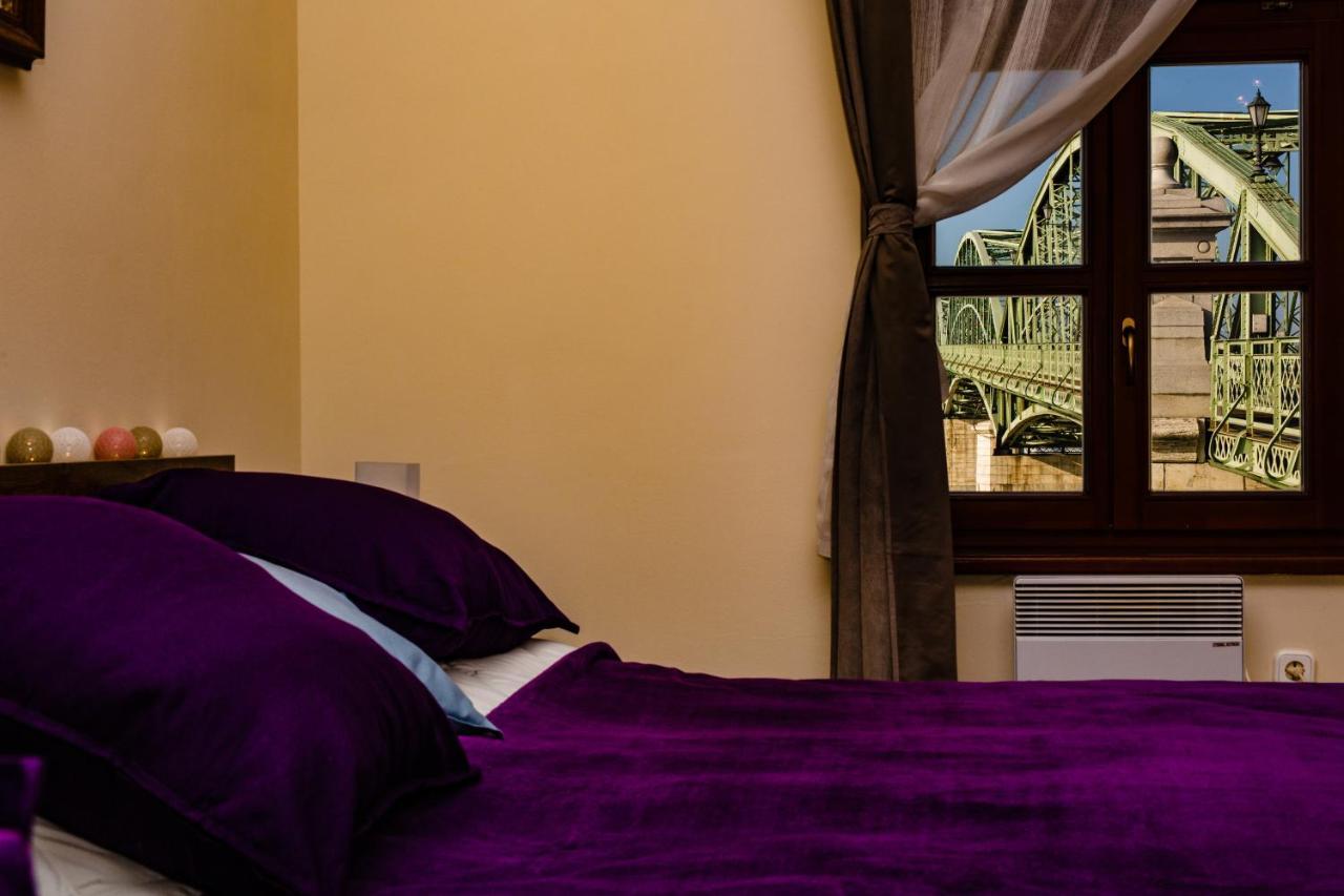 Bridge Apartment Estergon Dış mekan fotoğraf